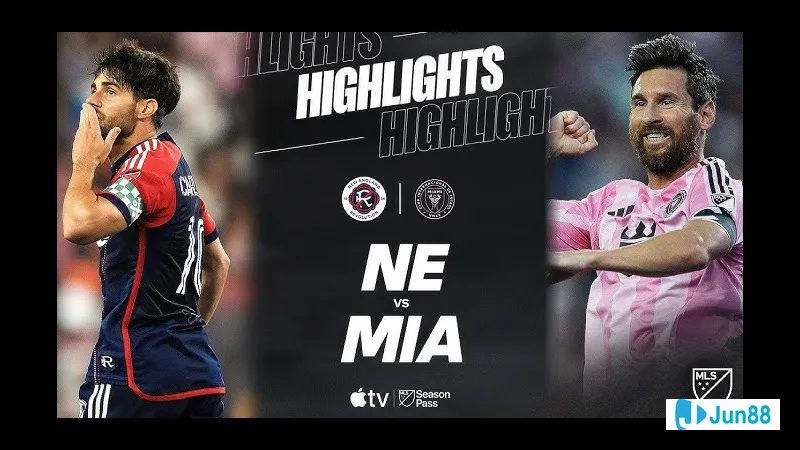 Cầu thủ của Inter Miami đang cố gắng vượt qua cầu thủ New England trên sân cỏ